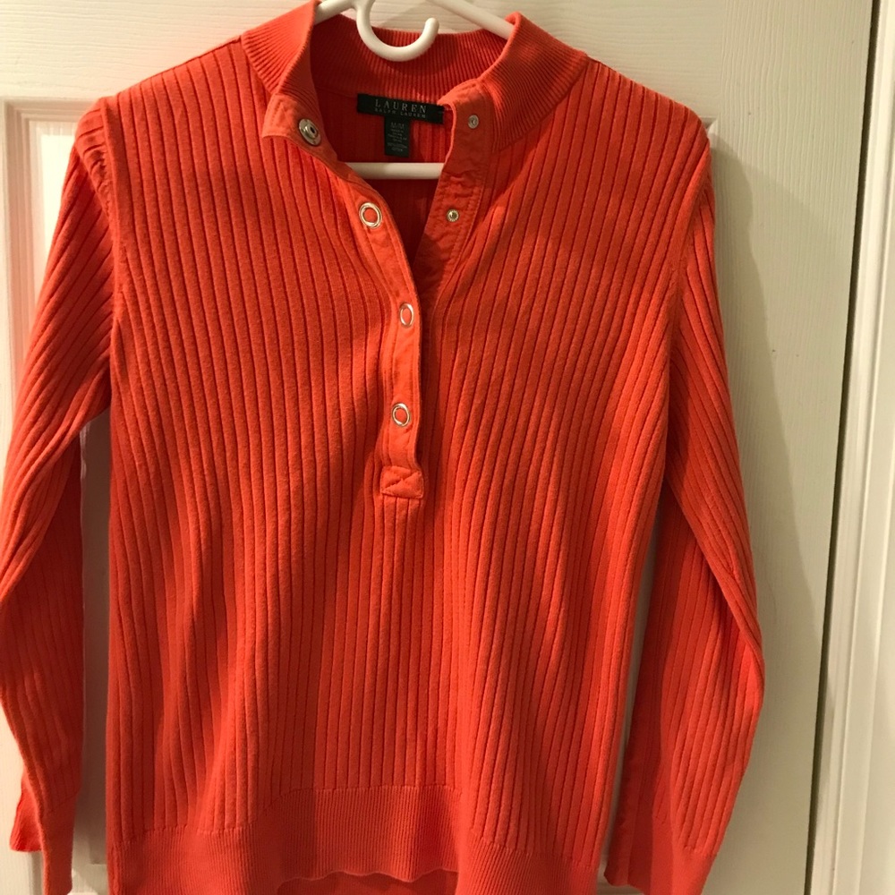 4 snap pull over